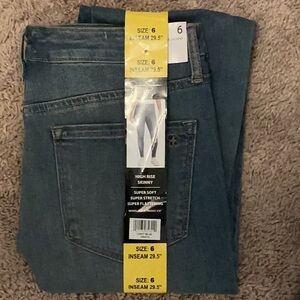 High Rise Jes Simpson